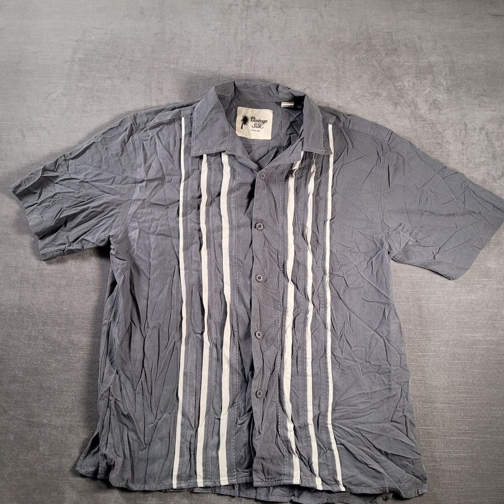 Vintage Silk Brand Gray Silk Button Up Shirt Mens‎ Size XL